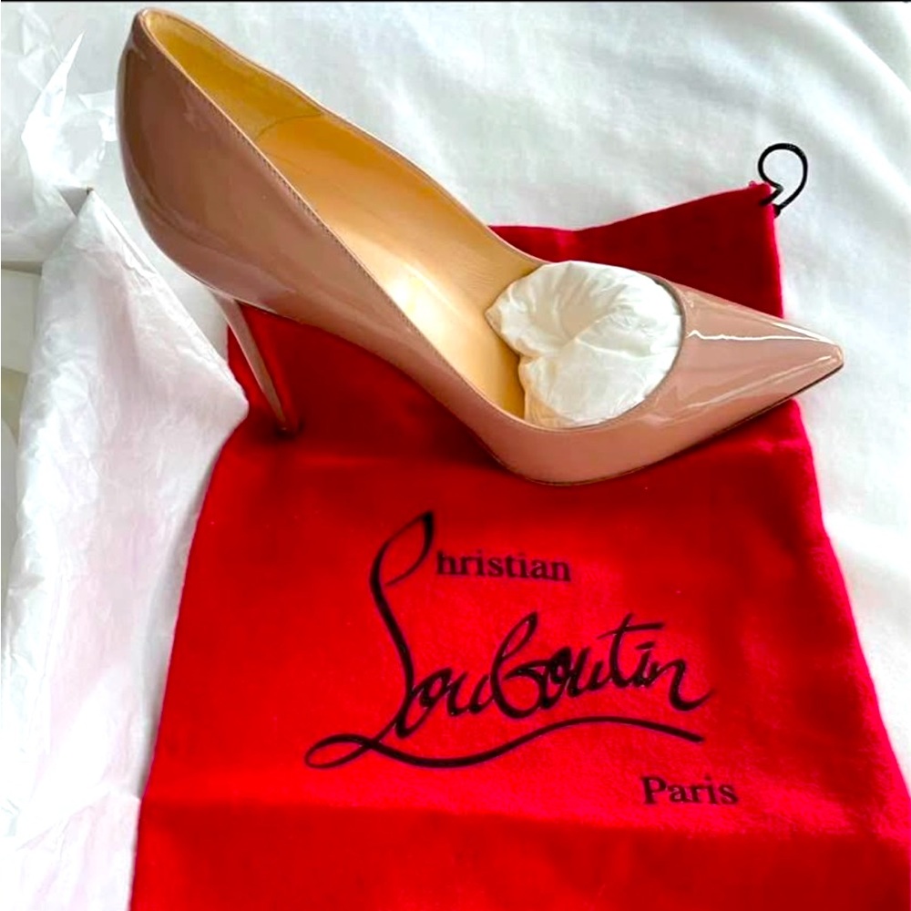NIB Christian Louboutin Women's Pigalle 100 Patent Nude Pumps 40.5
